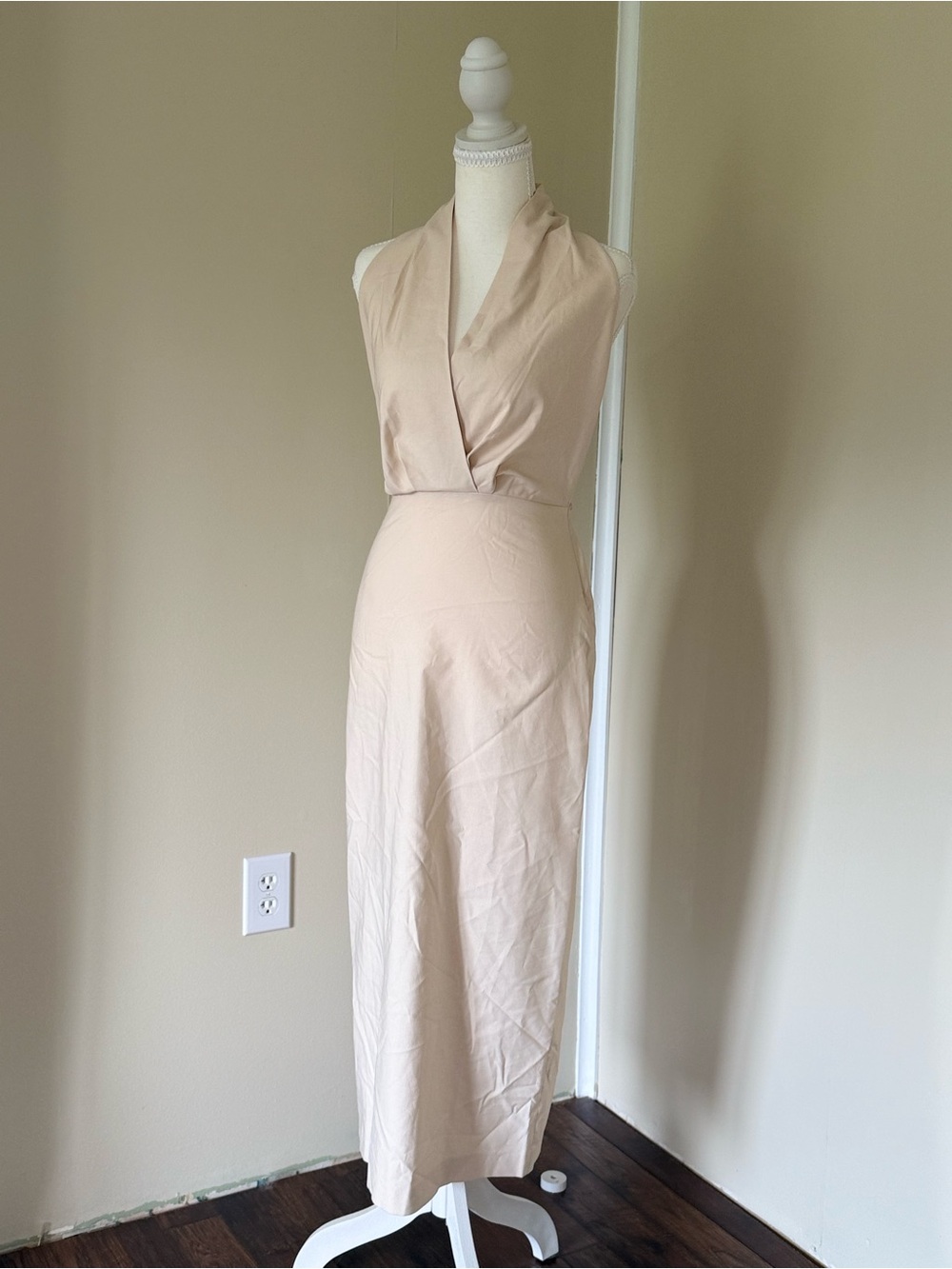 NWT Zara Sleeveless Halter Wrap Midi Dress in Cream Sundress Wrap Waist - Picture 7 of 13